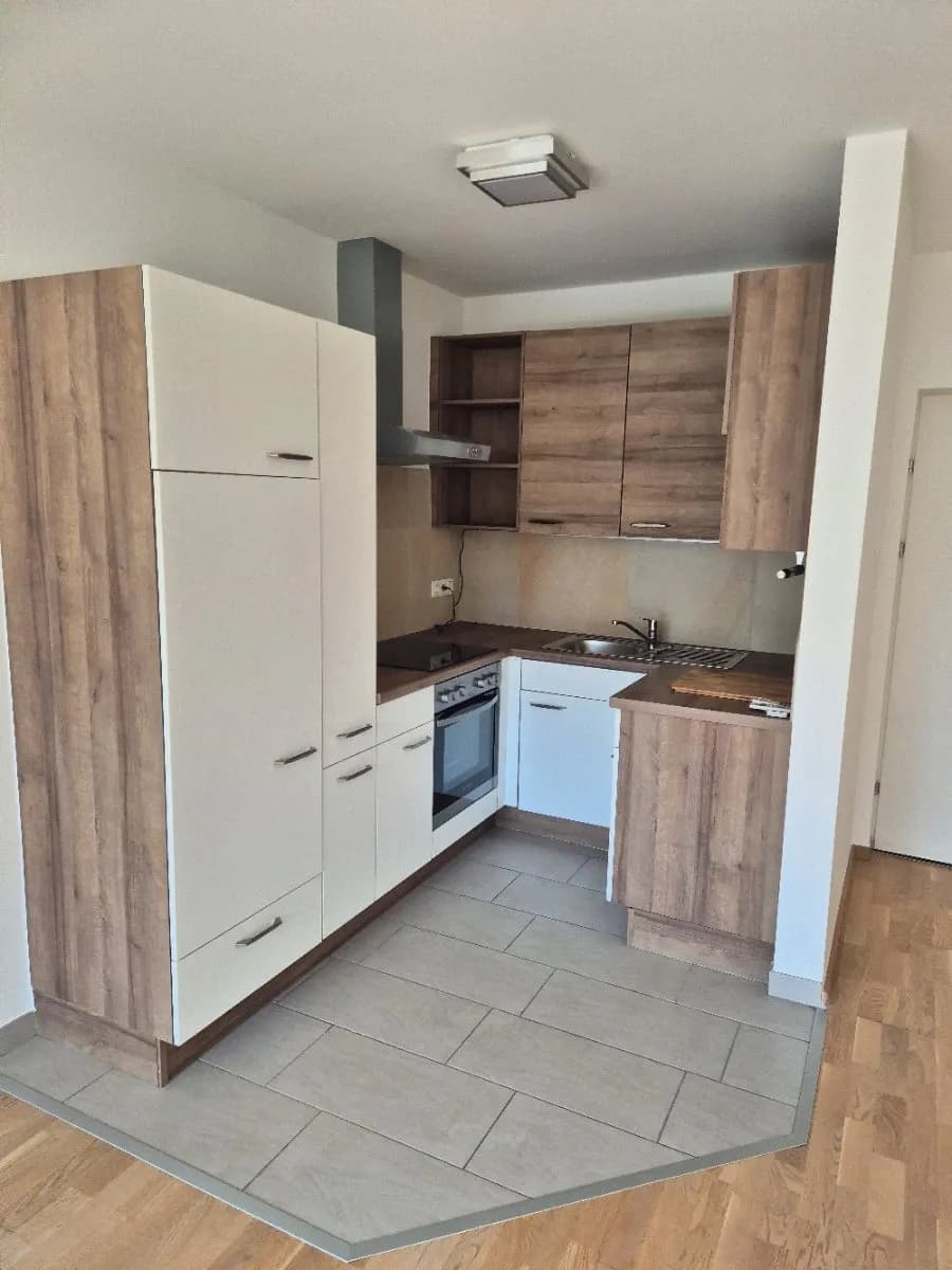 2-Zimmer-Wohnung mieten in Baden – 50 m², € 960 – Bild 9 von 10
