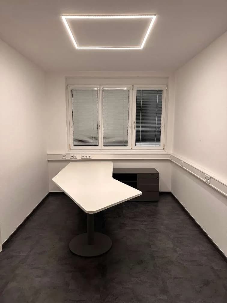 1-Zimmer-Gewerbeimmobilie mieten in Rohrbach – 13 m², € 150 – Bild 3 von 5