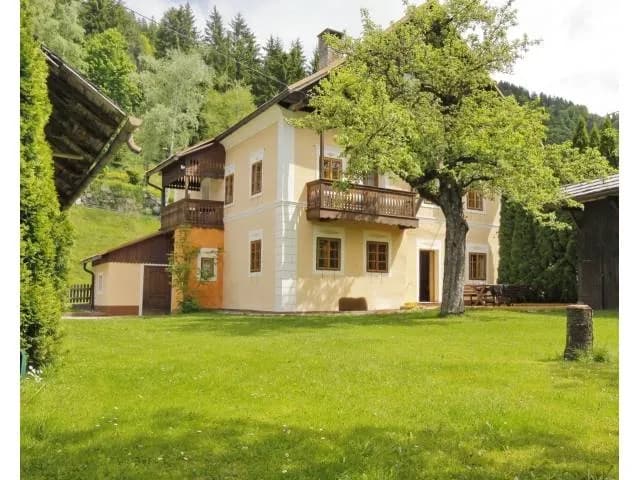 8-Zimmer-Haus kaufen in Hermagor – 165 m², € 480.000 – Bild 1 von 6