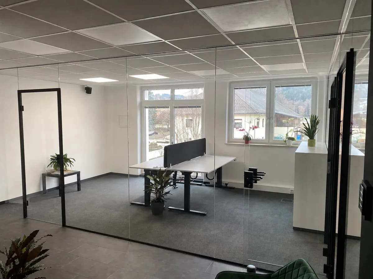 1-Zimmer-Gewerbeimmobilie mieten in Rohrbach – 103 m², € 1.235 – Bild 1 von 6