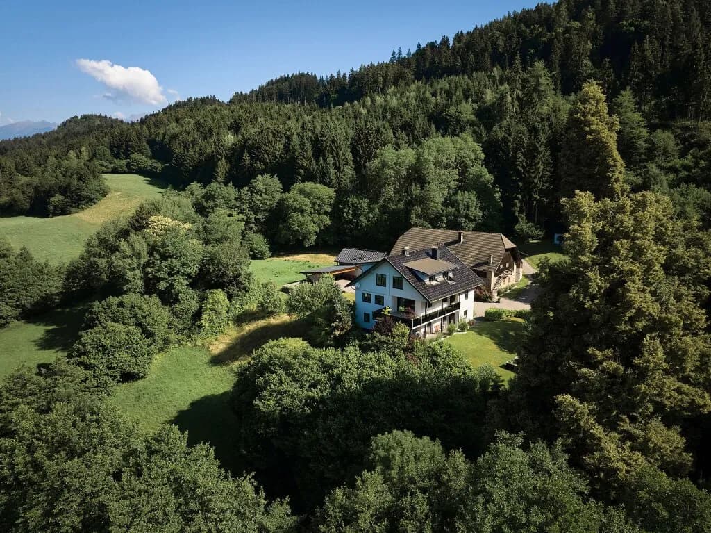 10-Zimmer-Immobilie kaufen in Spittal an der Drau – 357,5 m² – Bild 1 von 10
