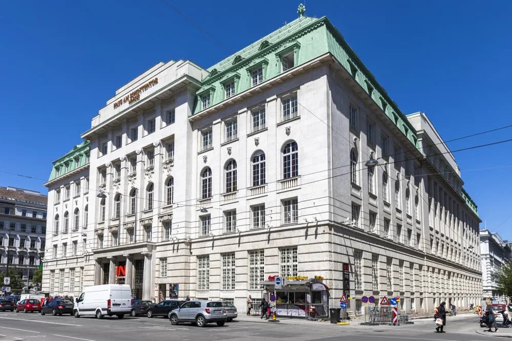 Gewerbeimmobilie mieten in Wien – 385 m², € 28 – Bild 2 von 16