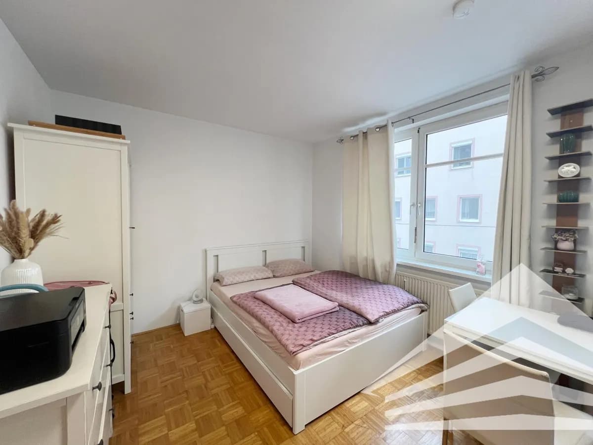 1-Zimmer-Wohnung mieten in Linz – 31,93 m², € 649 – Bild 2 von 9