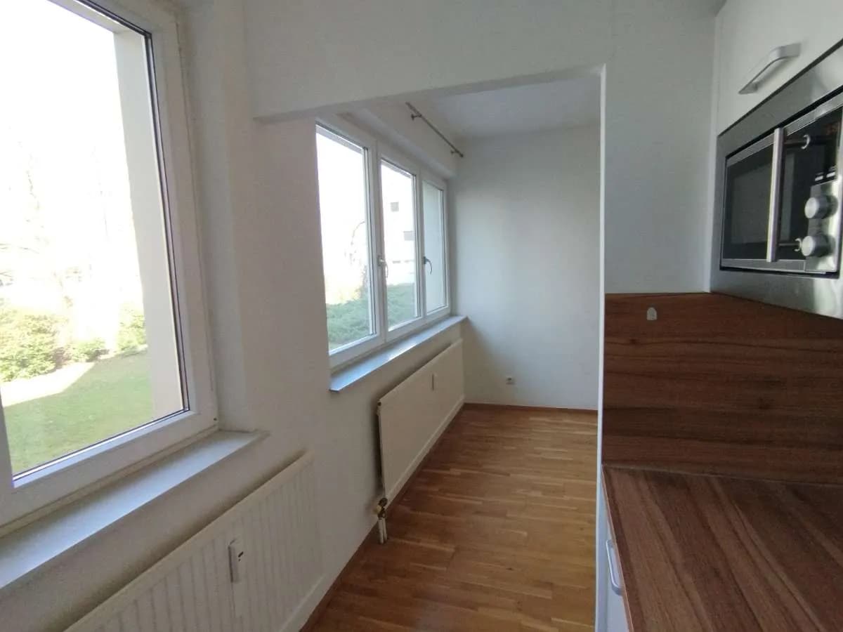 1-Zimmer-Wohnung mieten in Linz – 29 m², € 670 – Bild 4 von 8