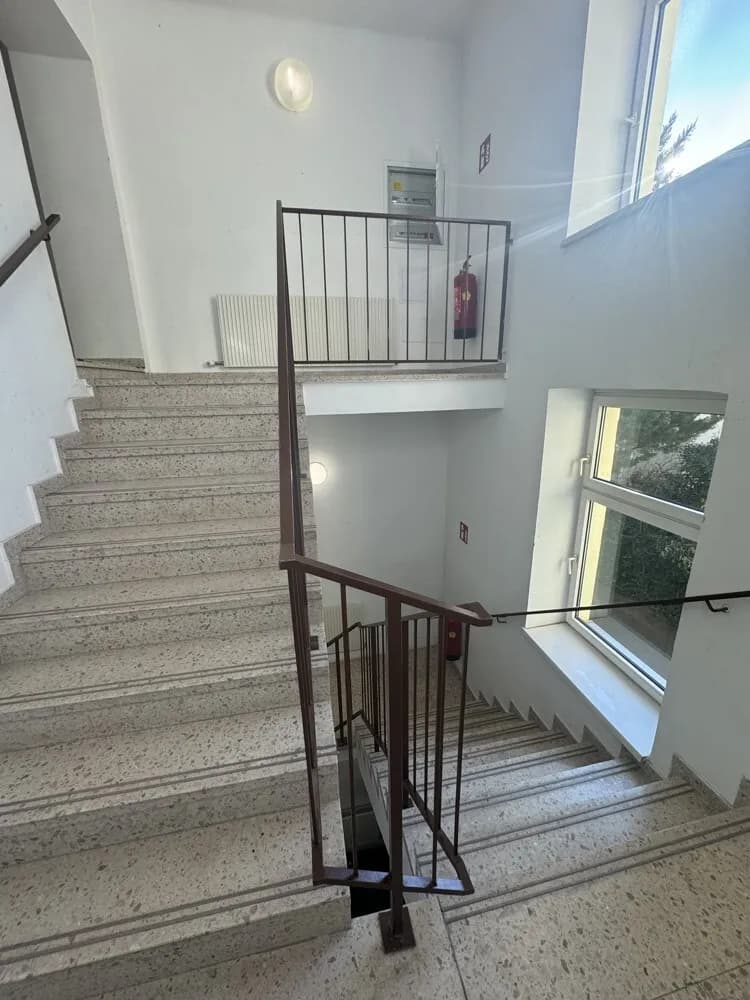 Gewerbeimmobilie mieten in Wien – 399 m², € 12 – Bild 3 von 16