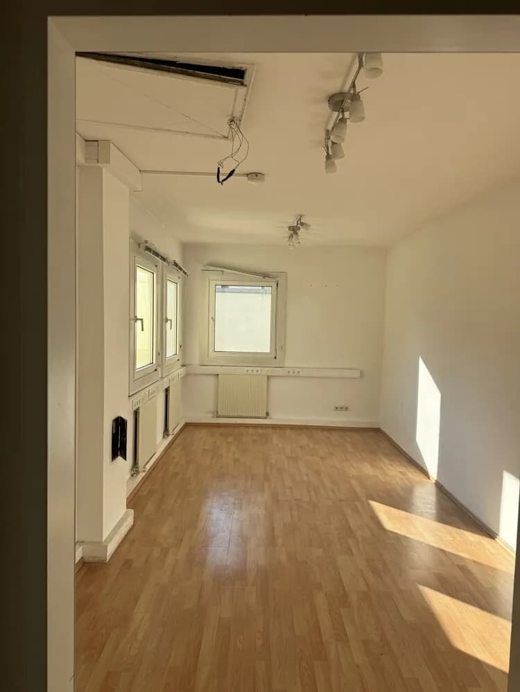 Gewerbeimmobilie mieten in Wien – 399 m², € 12 – Bild 5 von 16