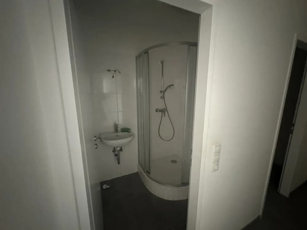 Gewerbeimmobilie mieten in Wien – 399 m², € 12 – Bild 11 von 16