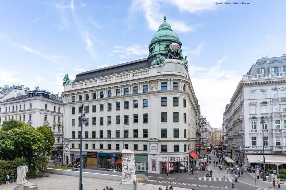 Gewerbeimmobilie mieten in Wien – 638 m², € 23 – Bild 1 von 13