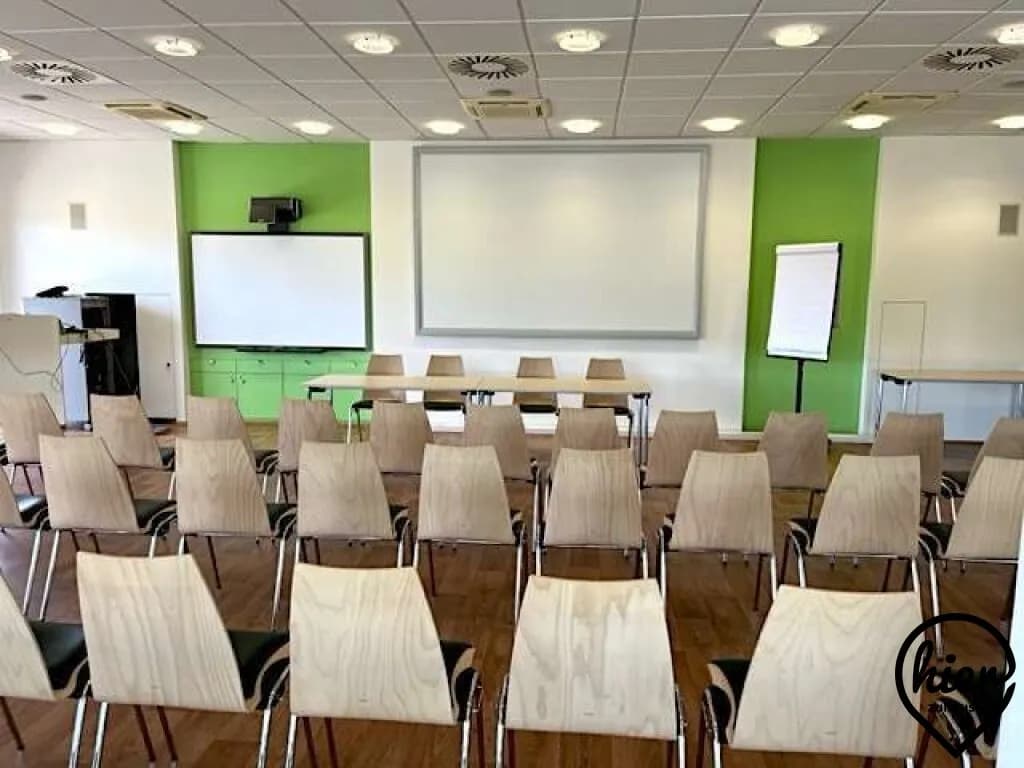 2-Zimmer-Gewerbeimmobilie mieten in Deutschlandsberg – 180 m², € 2.650 – Bild 22 von 47
