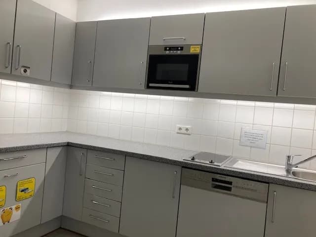 Gewerbeimmobilie mieten in Wien – 2 663 m², € 22 – Bild 14 von 19