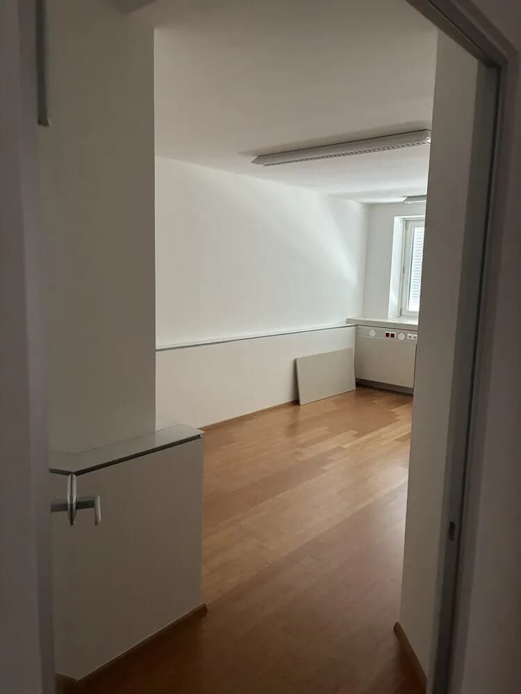Gewerbeimmobilie mieten in Wien – 728 m², € 18 – Bild 7 von 15