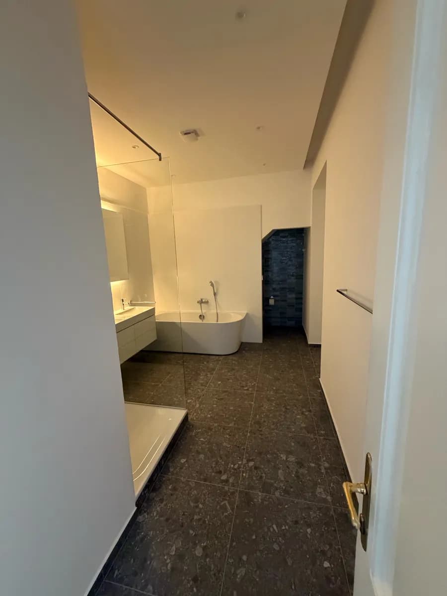 4-Zimmer-Wohnung mieten in Wien – 150 m², € 3.200 – Bild 19 von 27