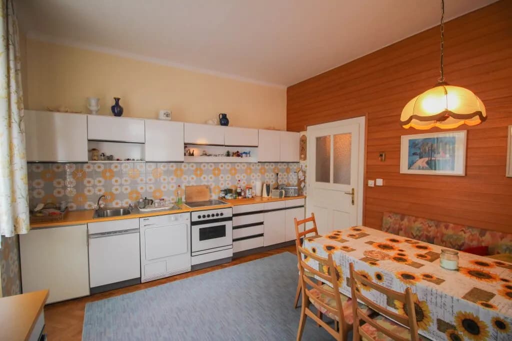 8-Zimmer-Gewerbeimmobilie kaufen in Villach – 250 m², € 698.000 – Bild 6 von 16
