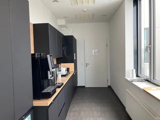 Gewerbeimmobilie mieten in Wien – 714 m², € 18 – Bild 14 von 27