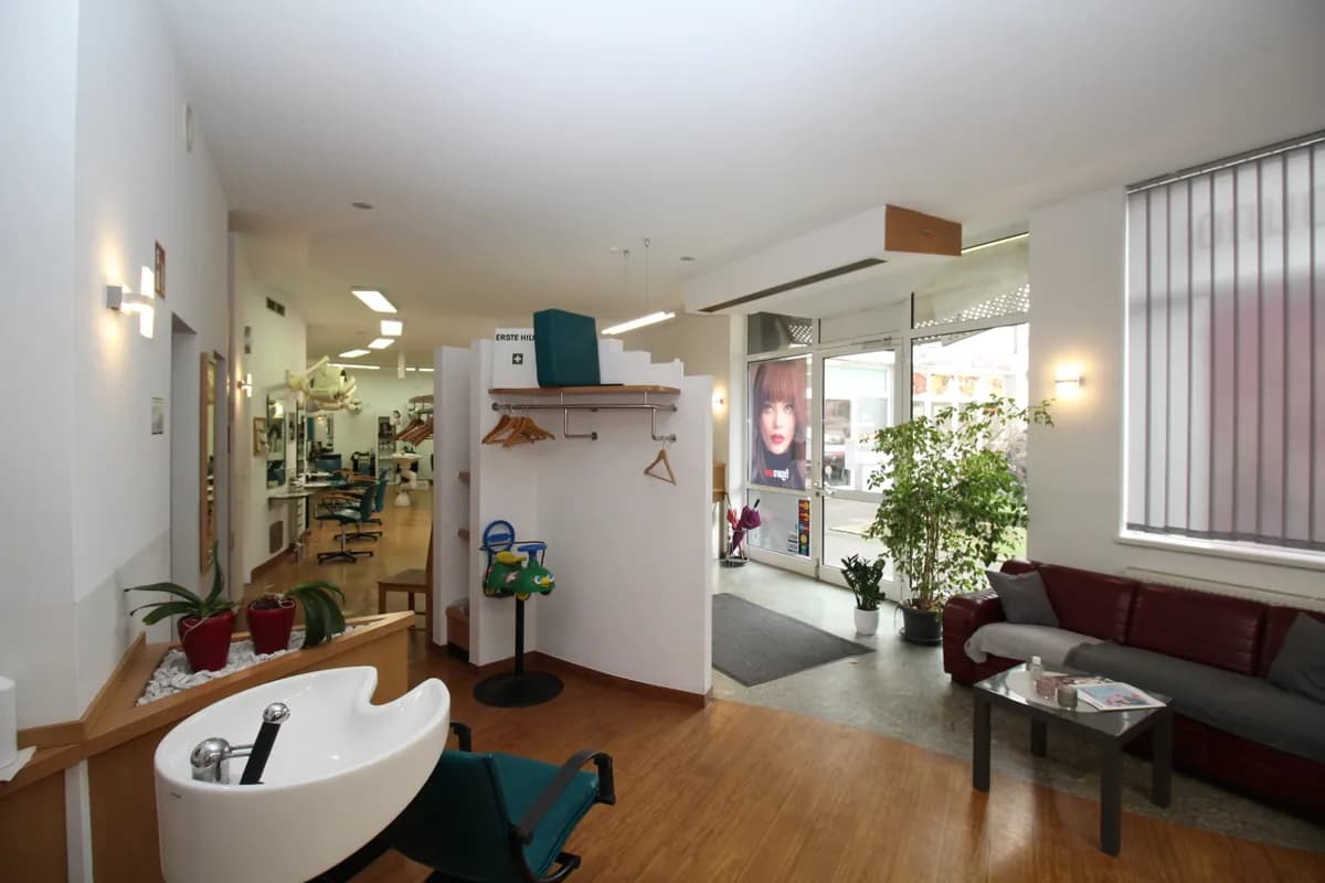 Gewerbeimmobilie mieten in Linz – 36 m², € 550 – Bild 3 von 5