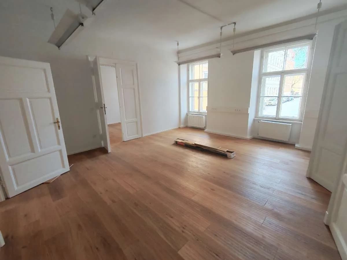 6-Zimmer-Gewerbeimmobilie mieten in Graz – 159 m², € 2.226 – Bild 4 von 6