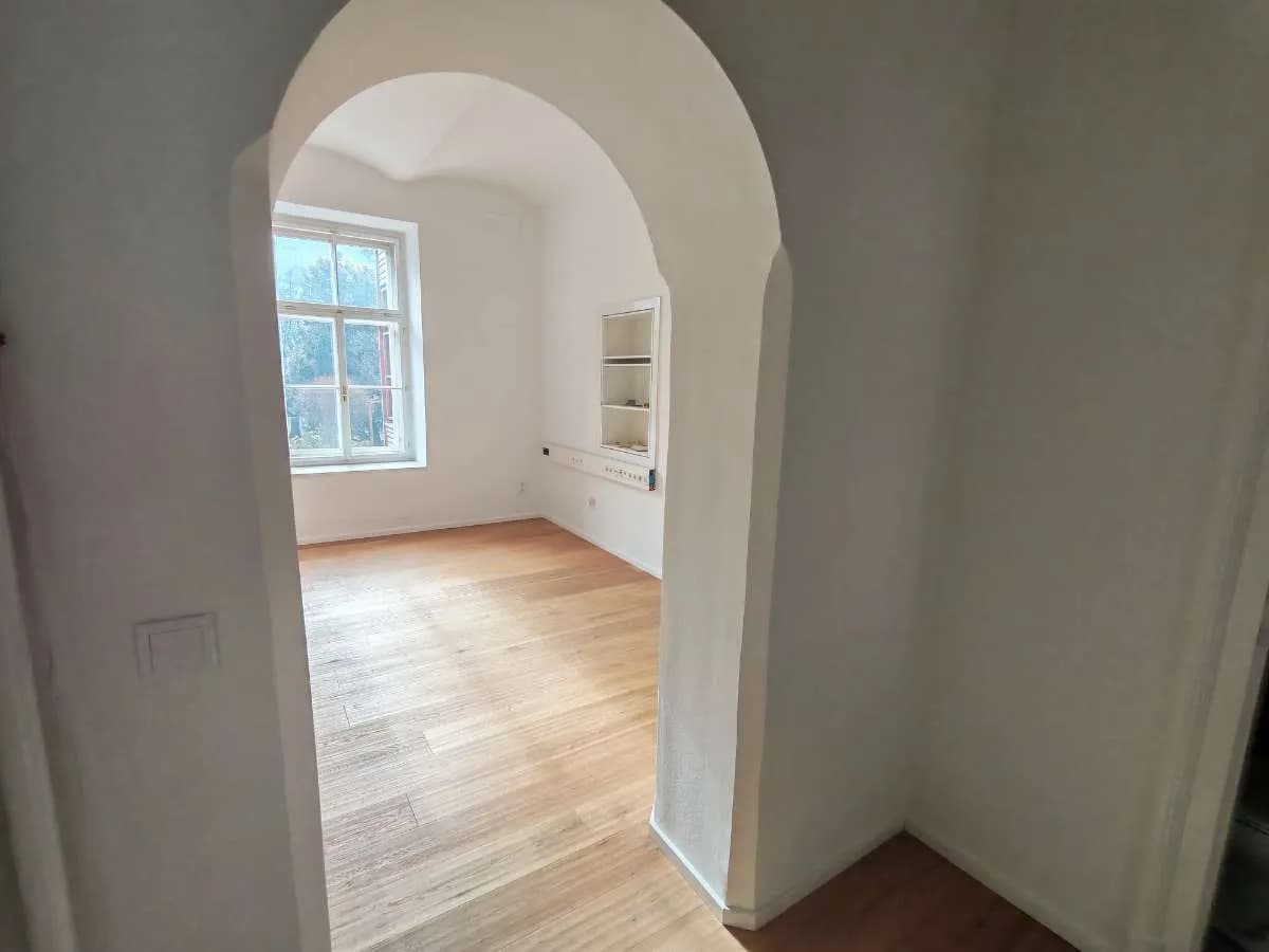 6-Zimmer-Gewerbeimmobilie mieten in Graz – 159 m², € 2.226 – Bild 6 von 6