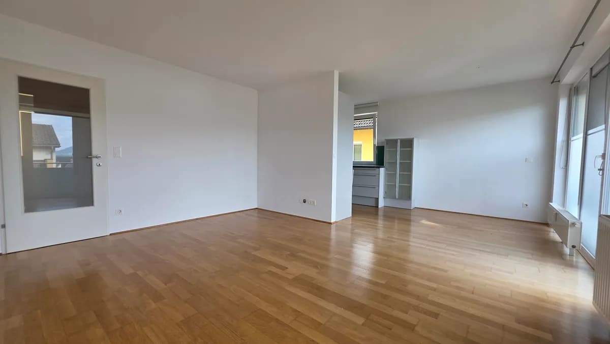 3-Zimmer-Wohnung mieten in Salzburg-Umgebung – 75,87 m², € 1.578 – Bild 2 von 5