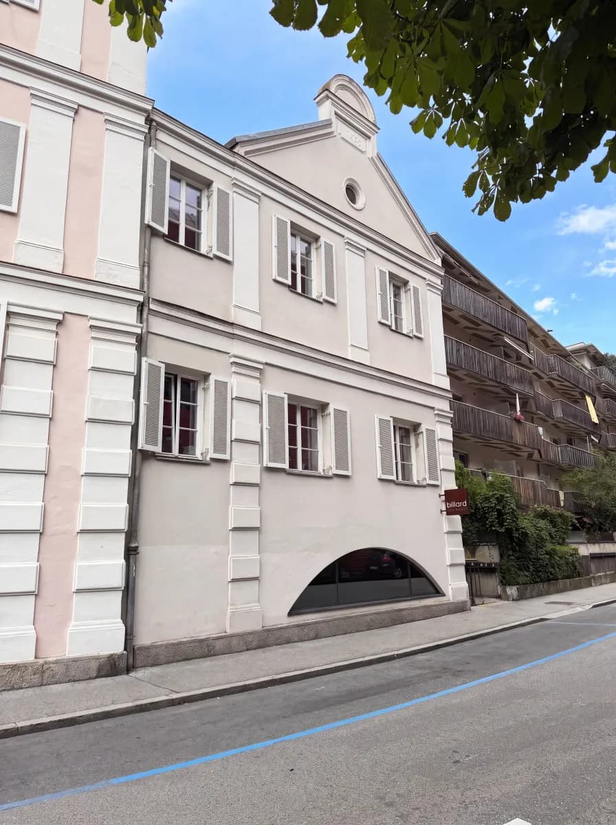 8-Zimmer-Gewerbeimmobilie mieten in Innsbruck – 215 m², € 5.664 – Bild 2 von 9