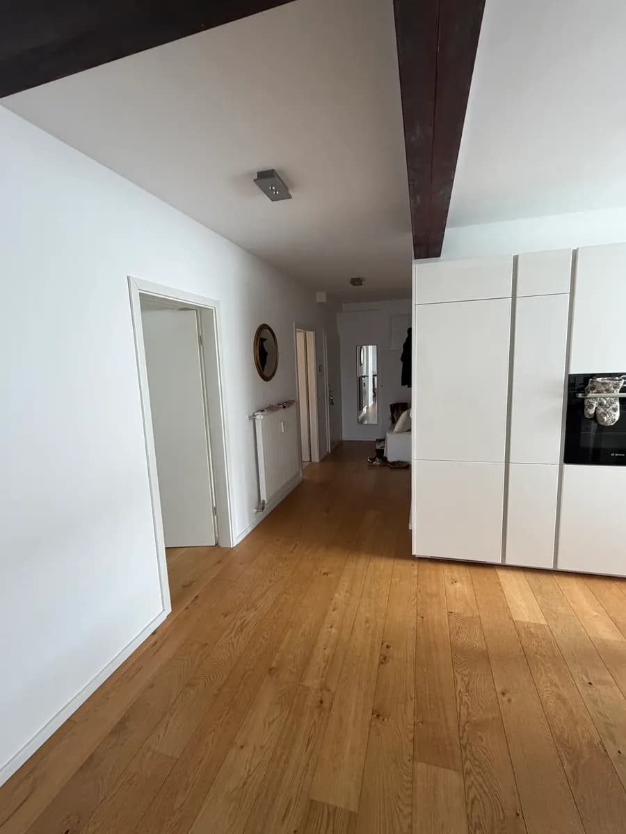3-Zimmer-Wohnung mieten in Klagenfurt – 97 m², € 1.500 – Bild 3 von 6
