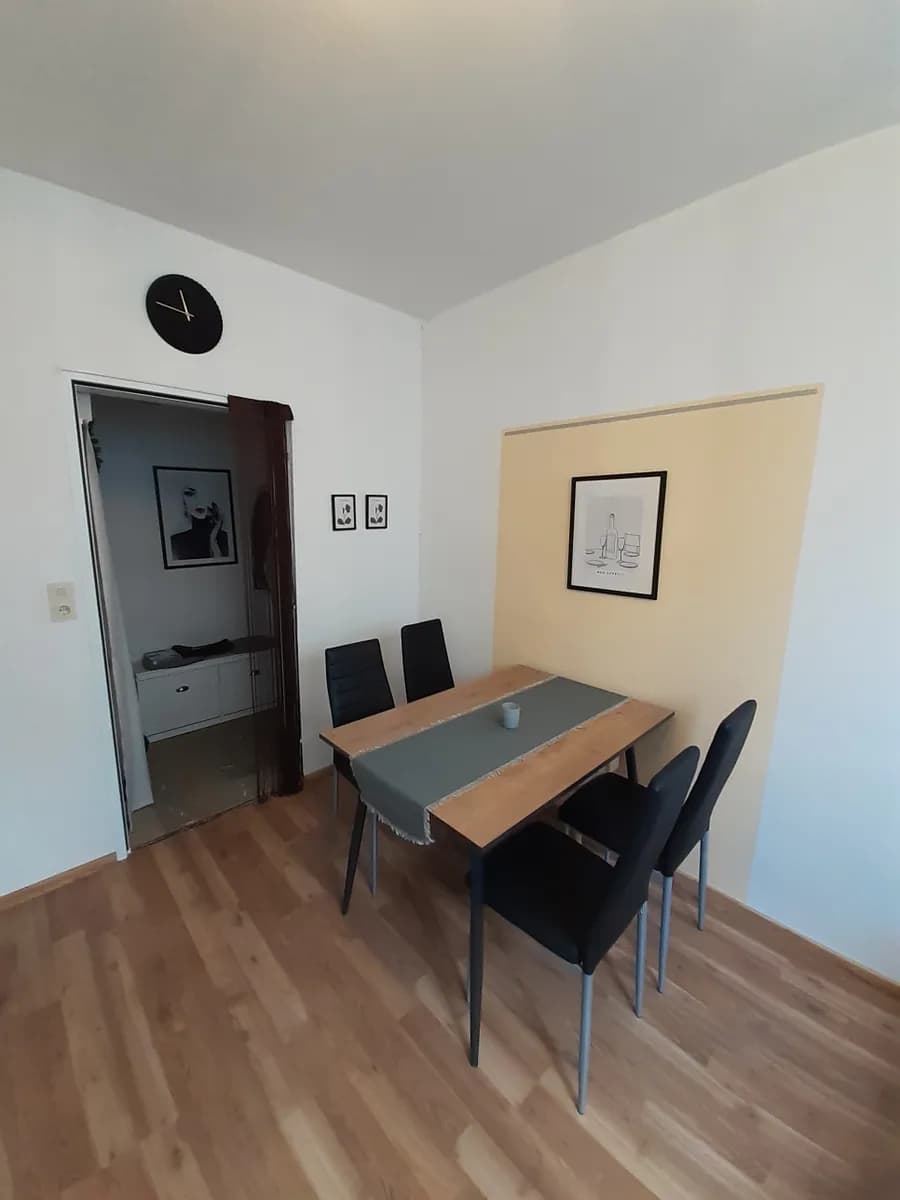 1-Zimmer-Wohnung mieten in Gmunden – 16 m², € 330 – Bild 3 von 7