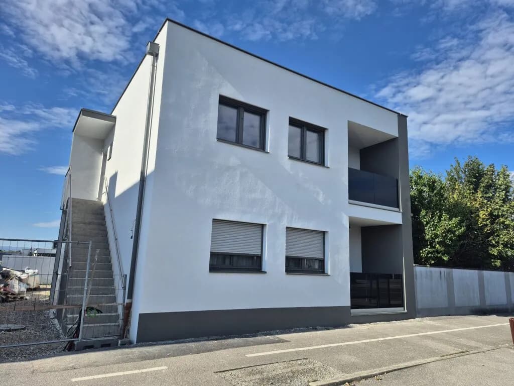 2-Zimmer-Wohnung mieten in Mattersburg – 93 m², € 1.165 – Bild 1 von 40
