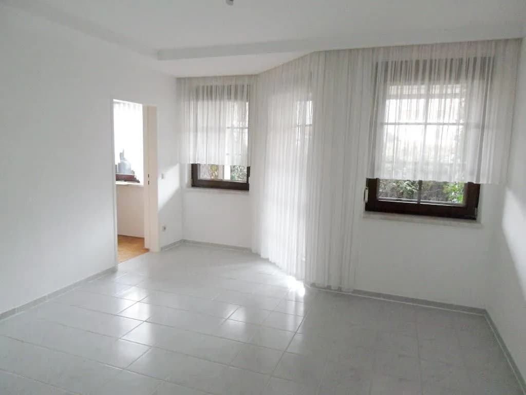 3-Zimmer-Wohnung mieten in Linz – 75 m², € 924