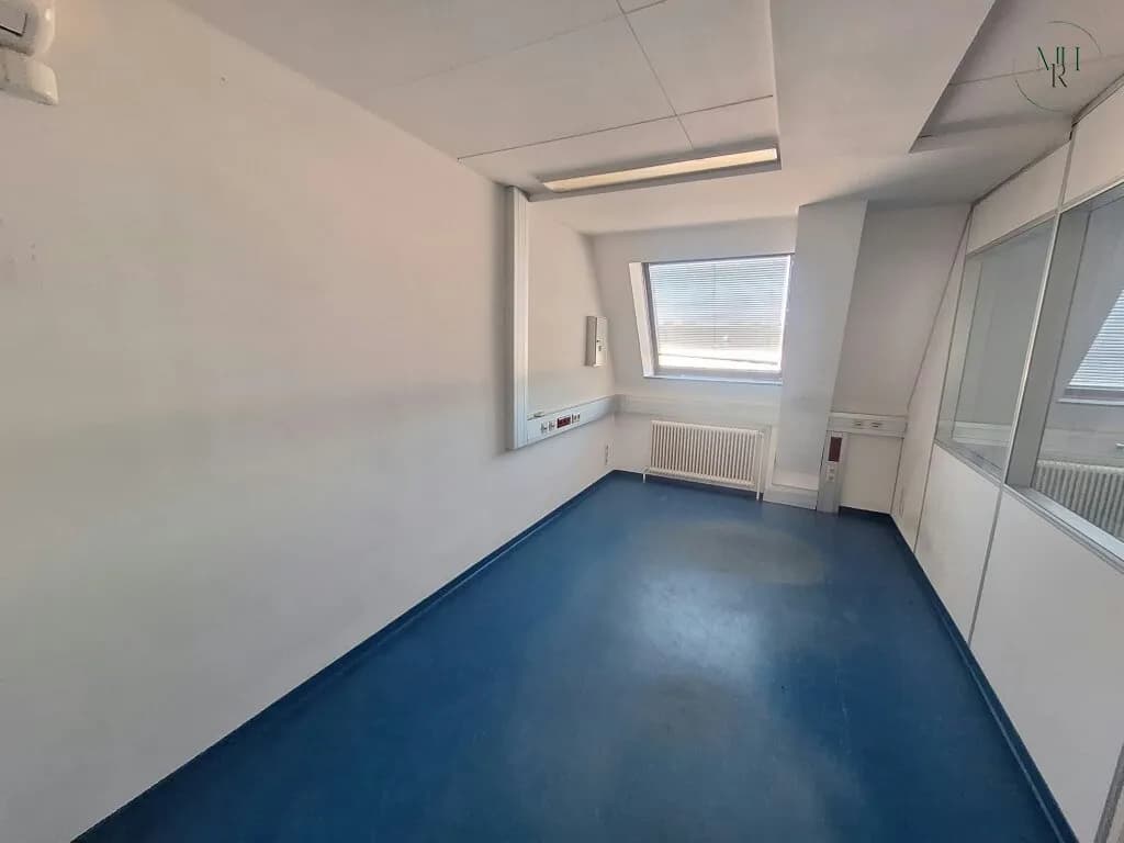 7-Zimmer-Gewerbeimmobilie mieten in Wien – 152 m², € 1.500 – Bild 3 von 8