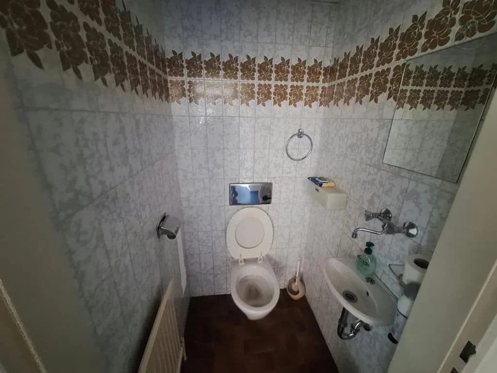 7-Zimmer-Gewerbeimmobilie mieten in Wien – 152 m², € 1.500 – Bild 4 von 8