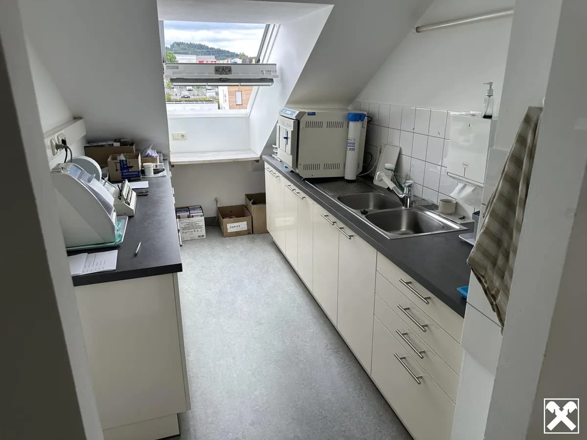 6-Zimmer-Gewerbeimmobilie mieten in Zwettl – 155 m², € 1.790 – Bild 7 von 8