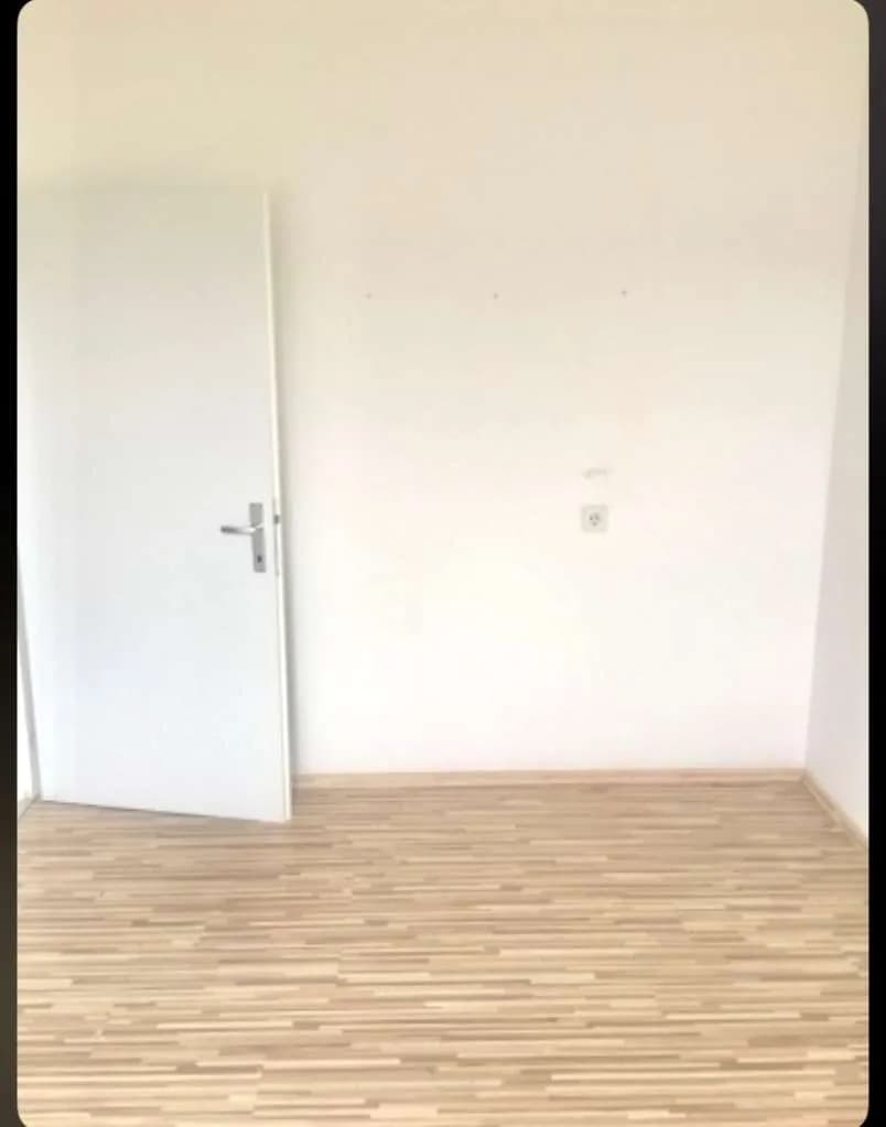 6-Zimmer-Haus mieten in Tulln – 160 m², € 1.500 – Bild 31 von 34