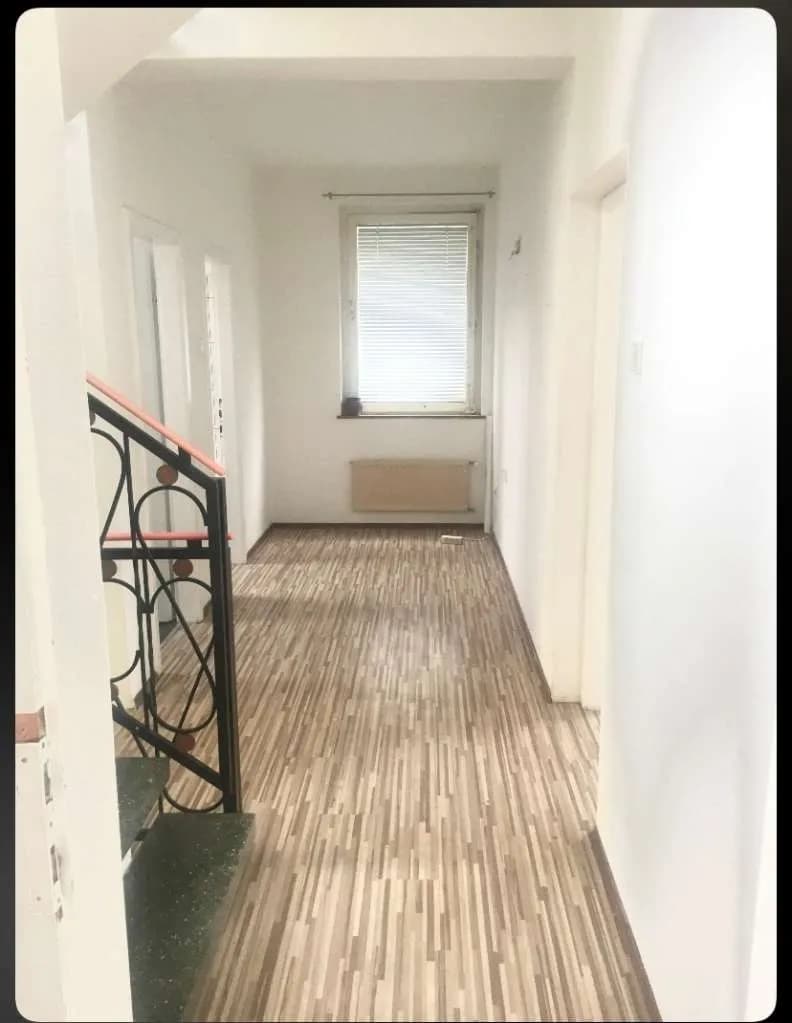 6-Zimmer-Haus mieten in Tulln – 160 m², € 1.500 – Bild 32 von 34