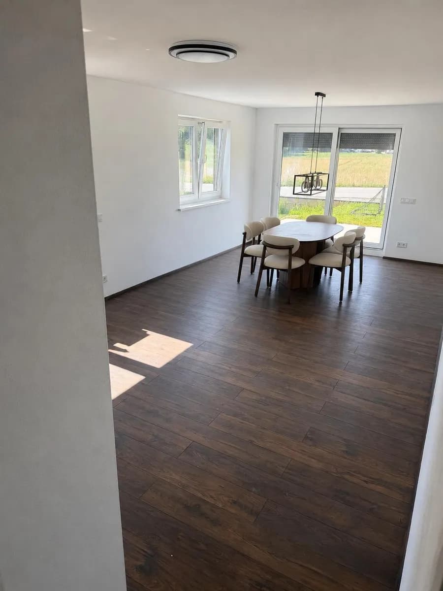 5-Zimmer-Haus kaufen in Braunau am Inn – 145,9 m², € 489.000 – Bild 6 von 7