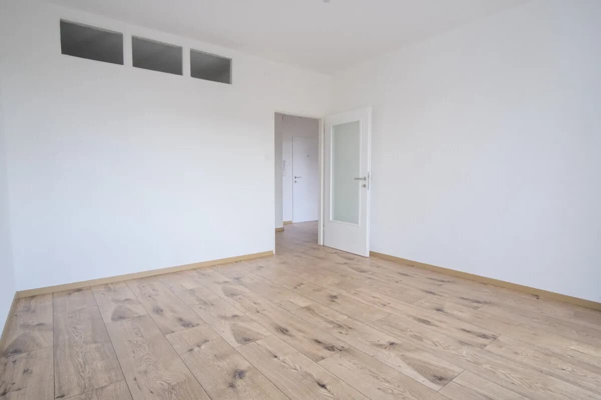 2-Zimmer-Wohnung mieten in Salzburg Stadt – 46 m², € 1.279 – Bild 2 von 8