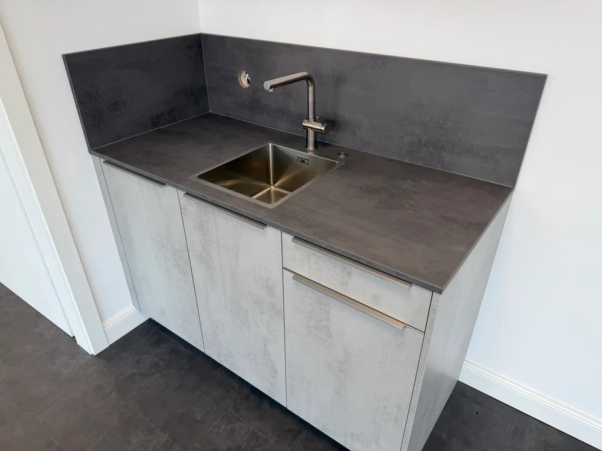 2-Zimmer-Gewerbeimmobilie mieten in Villach – 75 m², € 1.181 – Bild 15 von 17