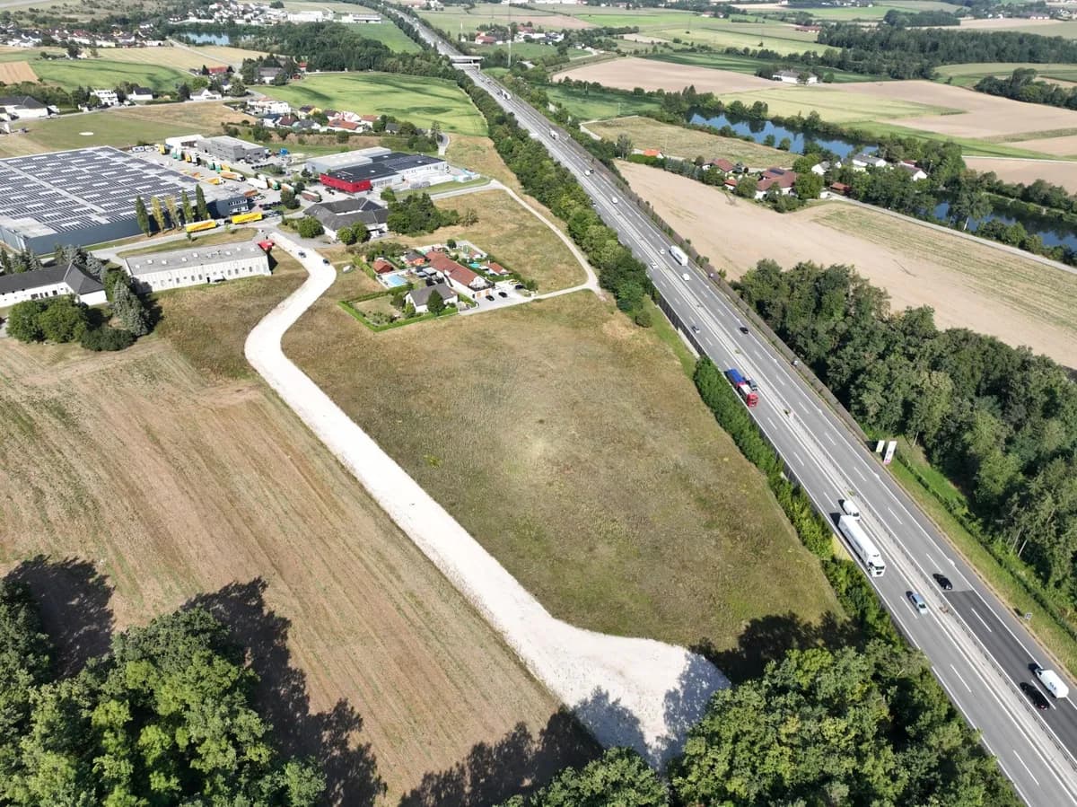 Immobilie kaufen in Wels – 16 522 m², € 3.331.363 – Bild 3 von 6