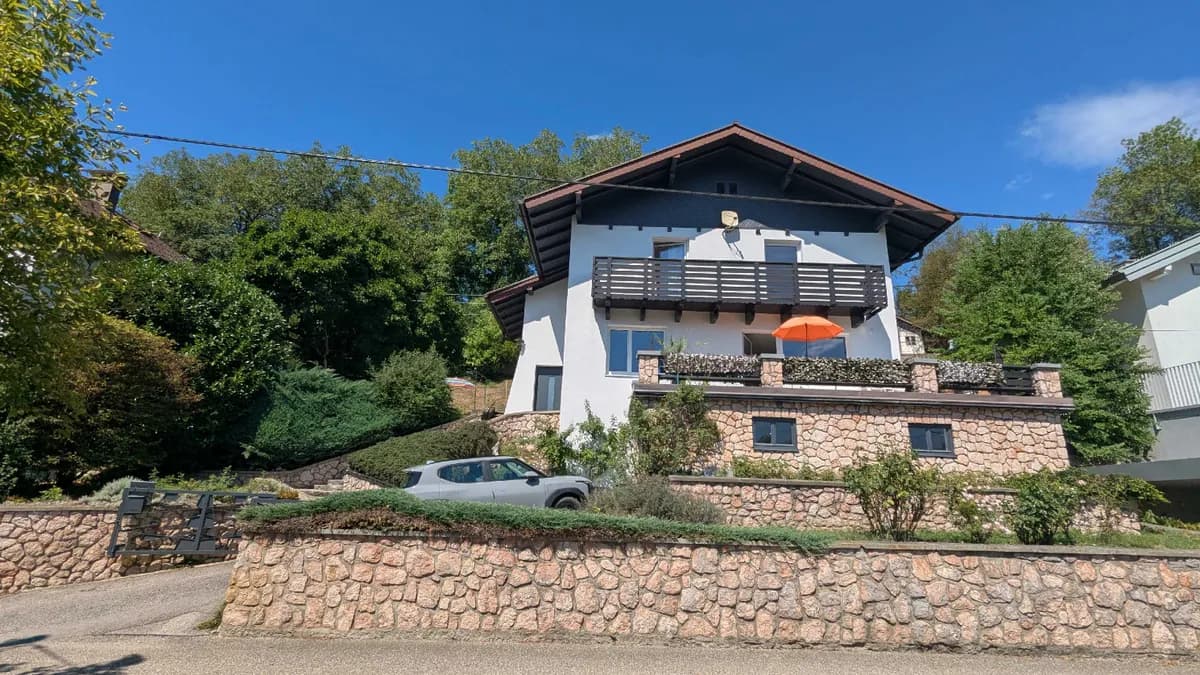 5-Zimmer-Haus kaufen in Vöcklabruck – 133 m², € 449.000 – Bild 4 von 11
