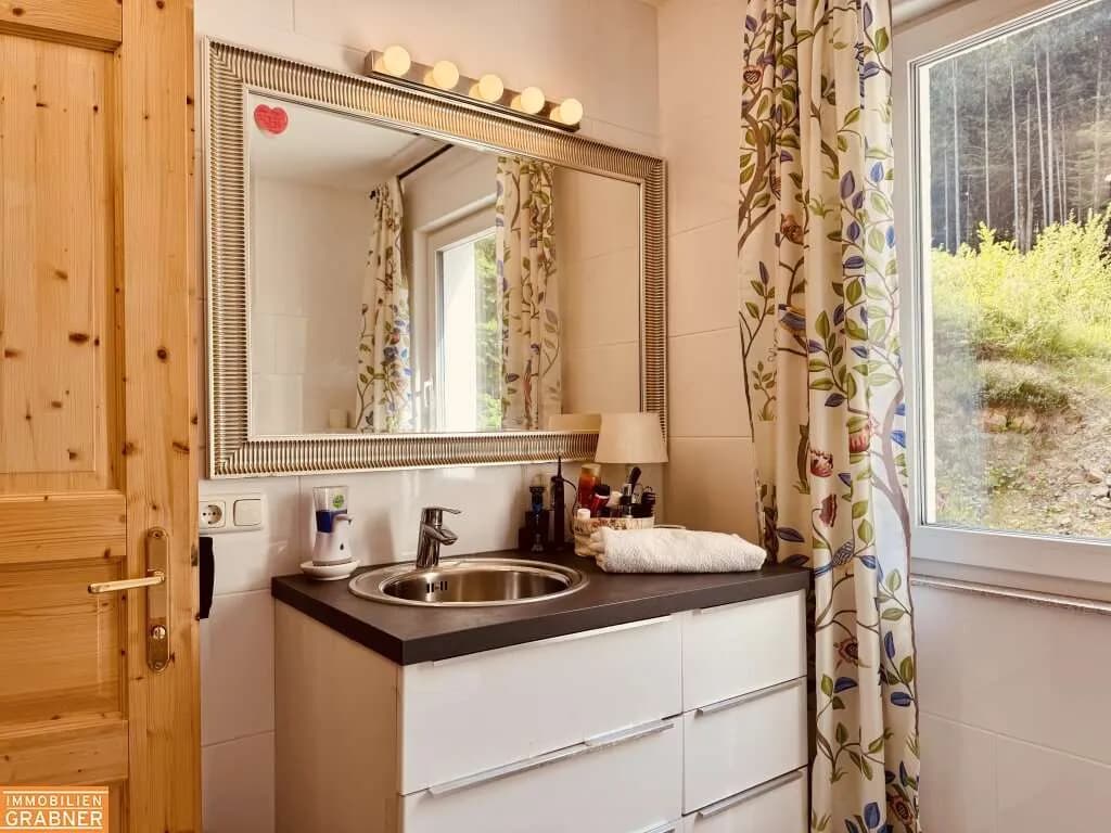 9-Zimmer-Immobilie kaufen in Gmunden – 165 m², € 1.270.000 – Bild 11 von 28