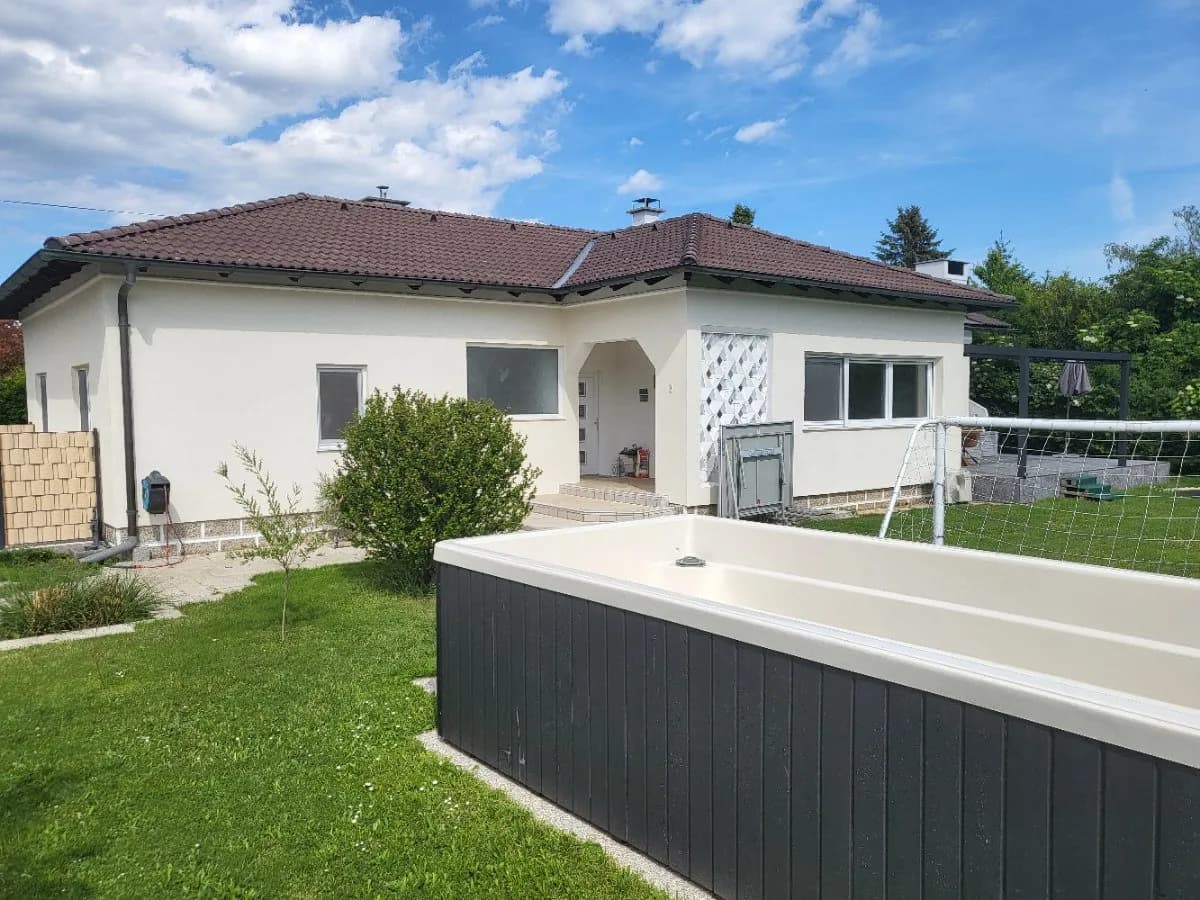 4-Zimmer-Haus kaufen in Eisenstadt - Umgebung – 150 m², € 250.000 – Bild 1 von 9