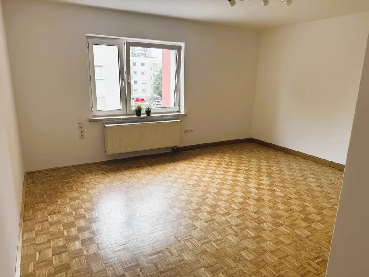 1-Zimmer-Wohnung mieten in Salzburg Stadt – 38 m², € 849 – Bild 1 von 6