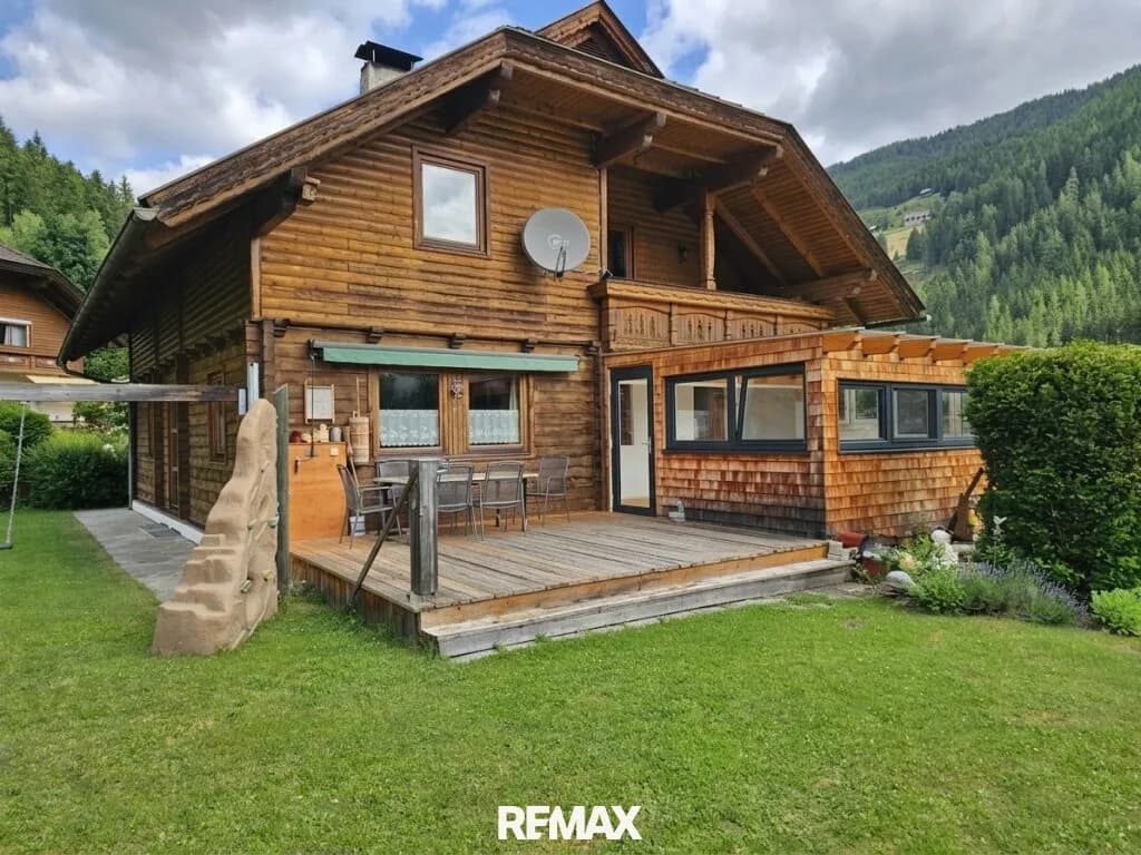 7-Zimmer-Haus kaufen in Feldkirchen – 242 m², € 399.000 – Bild 8 von 24