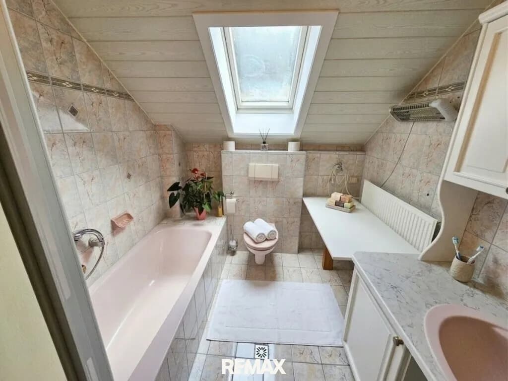 7-Zimmer-Haus kaufen in Feldkirchen – 242 m², € 399.000 – Bild 13 von 24