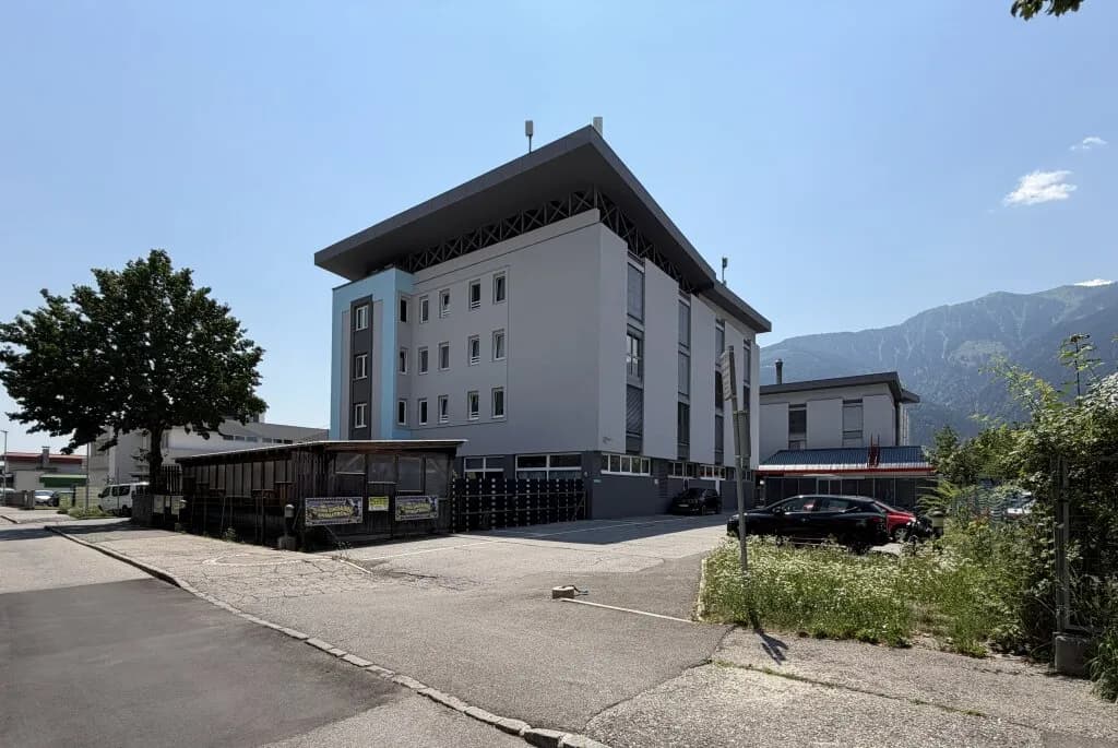 Gewerbeimmobilie kaufen in Spittal an der Drau – 3 459 m², € 6.200.000 – Bild 4 von 15