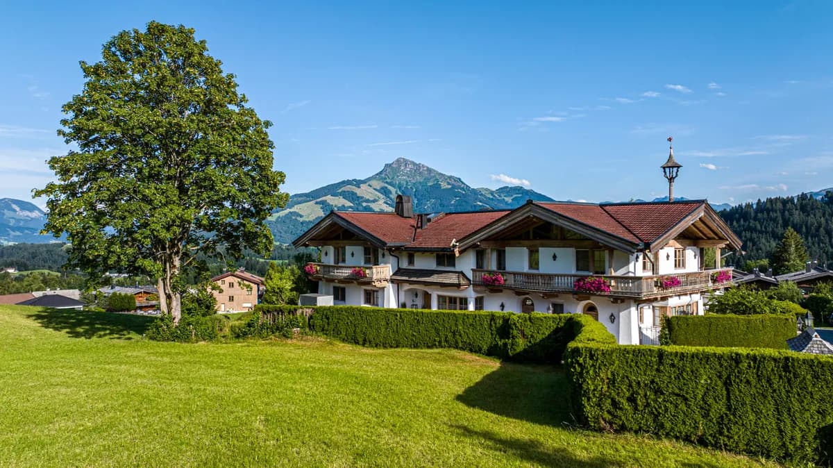 5-Zimmer-Immobilie kaufen in Kitzbühel – 990 m², € 10.000.000 – Bild 1 von 6