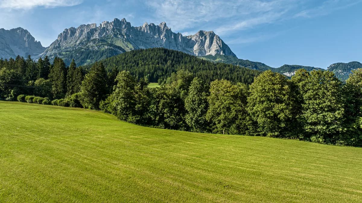 5-Zimmer-Immobilie kaufen in Kitzbühel – 990 m², € 10.000.000 – Bild 5 von 6