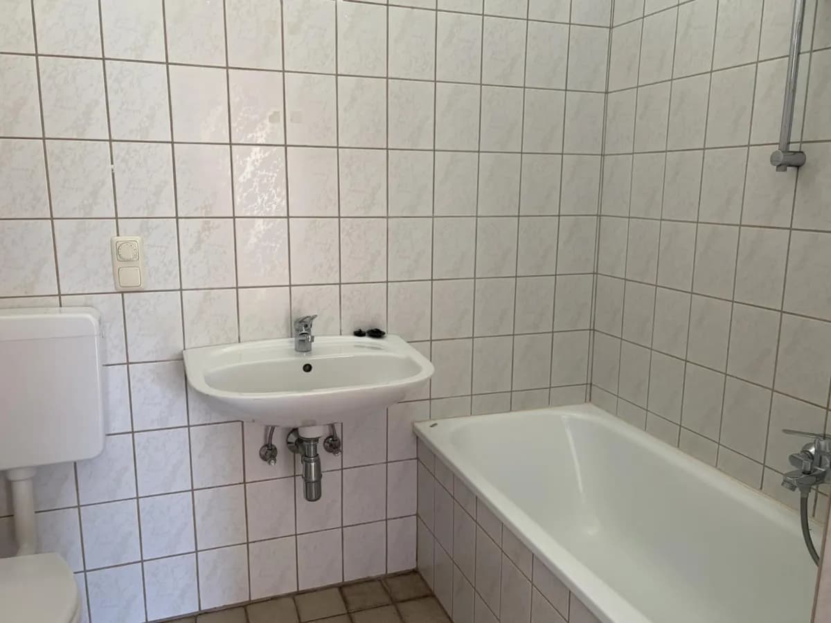 2-Zimmer-Wohnung mieten in Krems Land – 64,98 m², € 582 – Bild 7 von 9