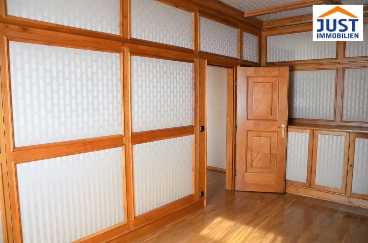 Gewerbeimmobilie mieten in Linz – 155 m², € 1.120
