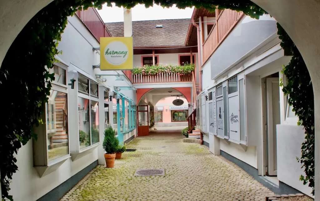 Gewerbeimmobilie mieten in Neunkirchen – 53 m², € 589