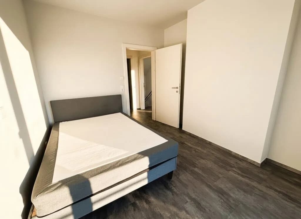 2-Zimmer-Wohnung kaufen in Perg – 77 m², € 220.000 – Bild 5 von 8