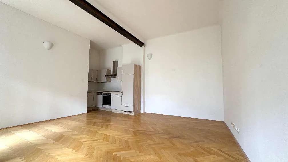 1-Zimmer-Wohnung mieten in Graz – 37 m², € 620 – Bild 2 von 4